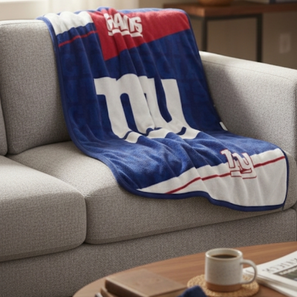 New York Giants NFL 50" x 60" Diagonal Ghost Blanket NWT